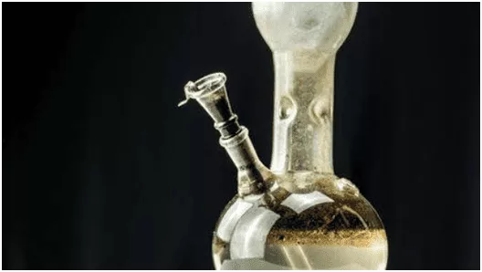 Why You Should Not Smoke Resin 5 Marijuana bong